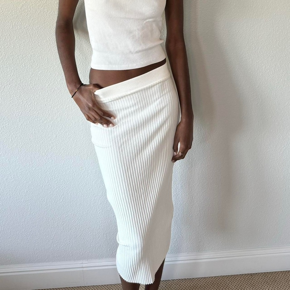ZARA White Ribbed Midi Skirt Size M